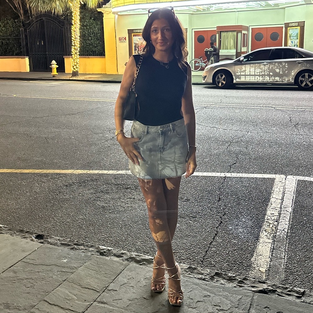 Meet your Posher, Olivia